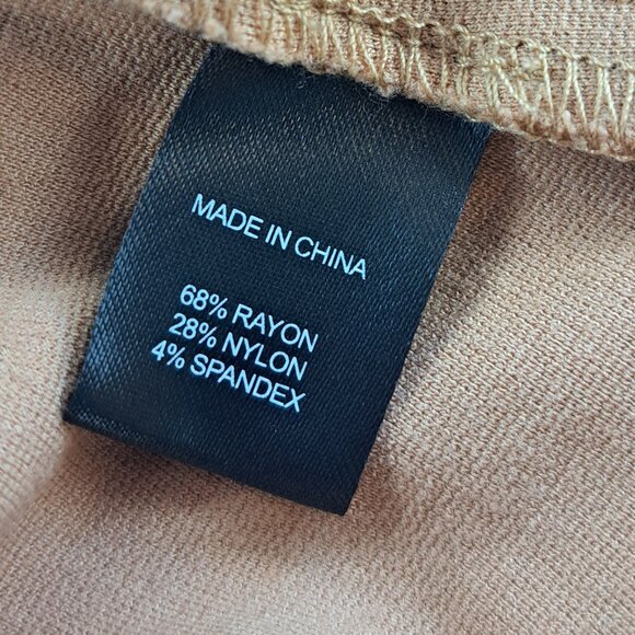 Drew Cropped Soft Belted Khaki Camel Center Seam Crops Size 2 - Picture 9 of 11